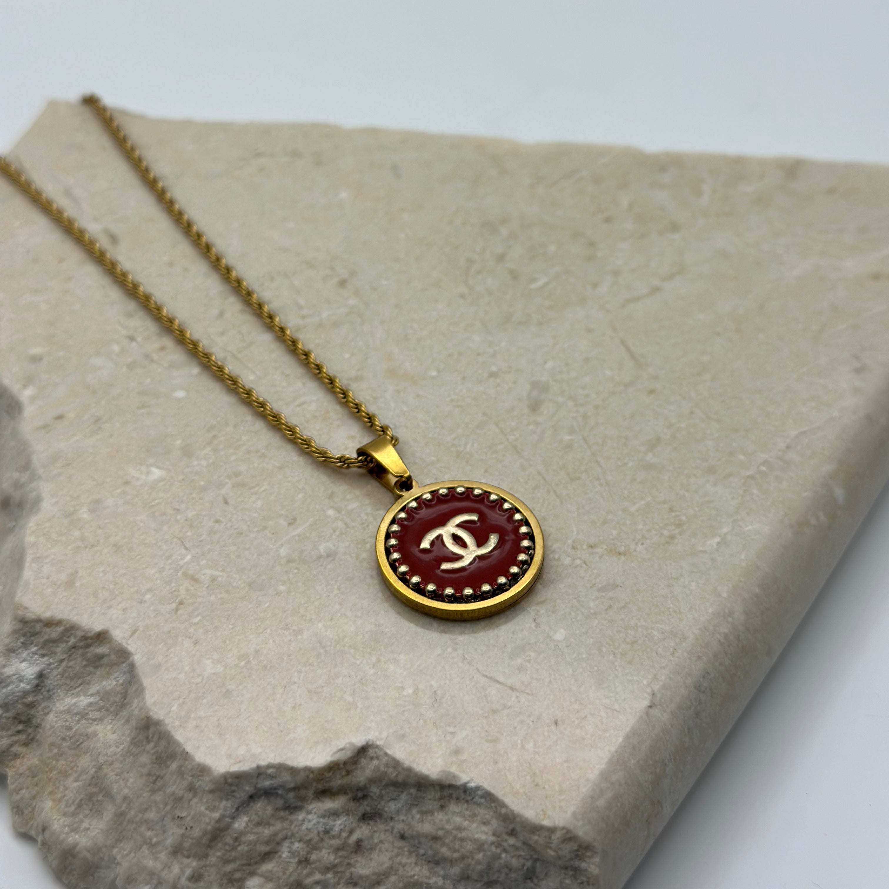 Chanel bordeaux rood
