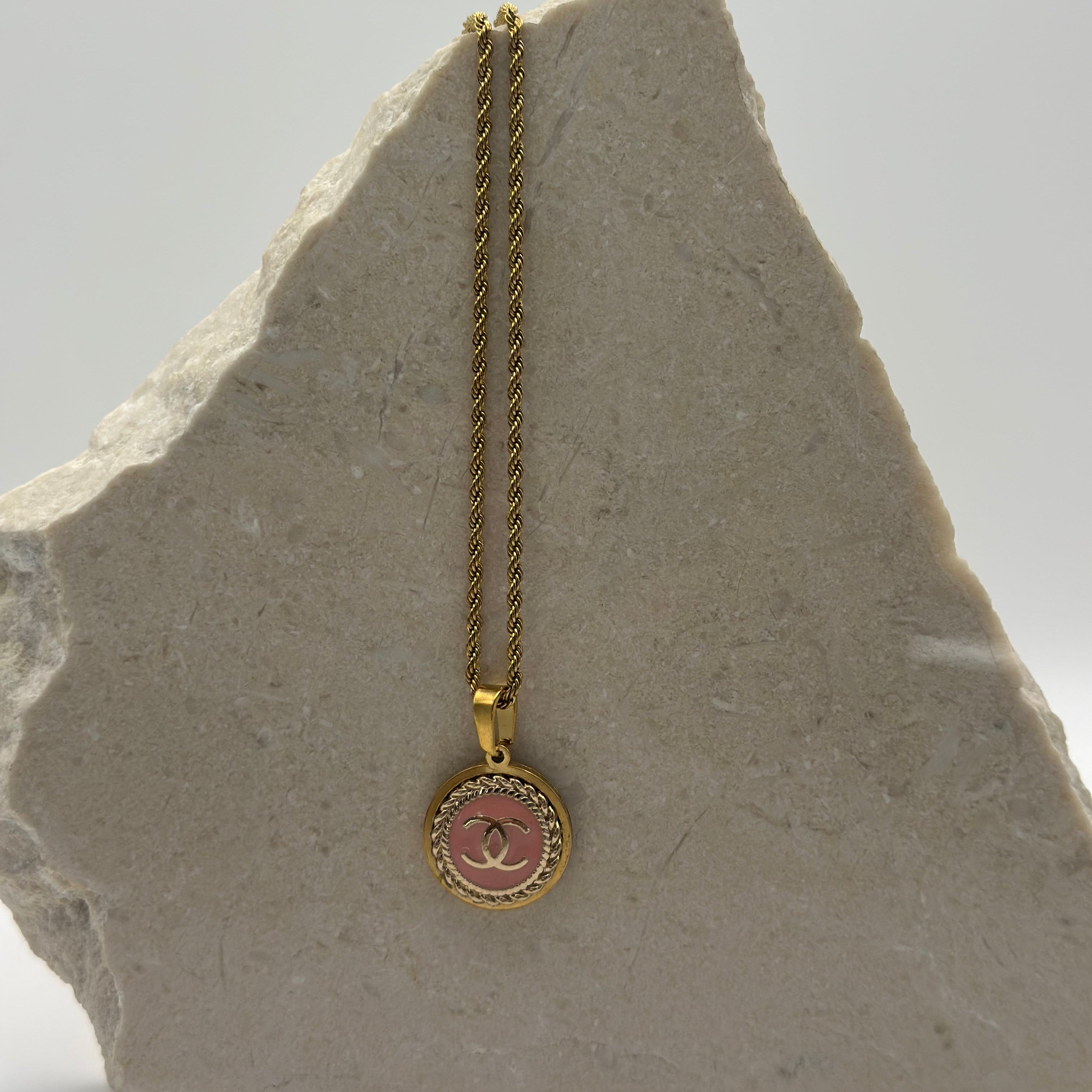 Chanel pink 16 mm