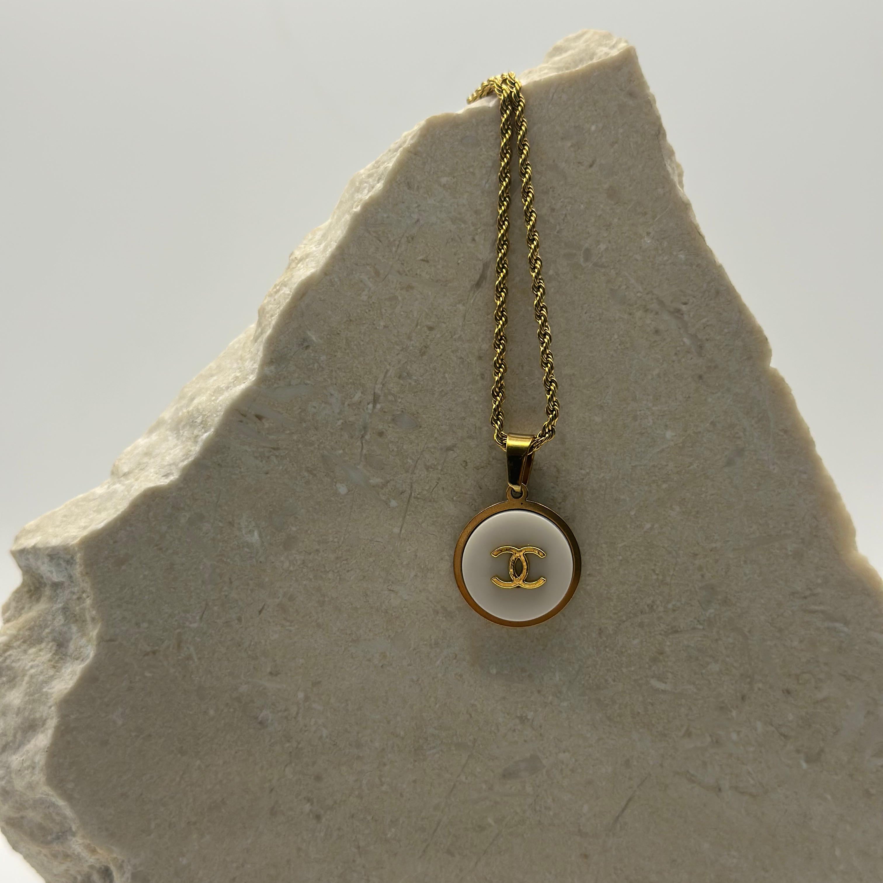 Chanel white 15 mm