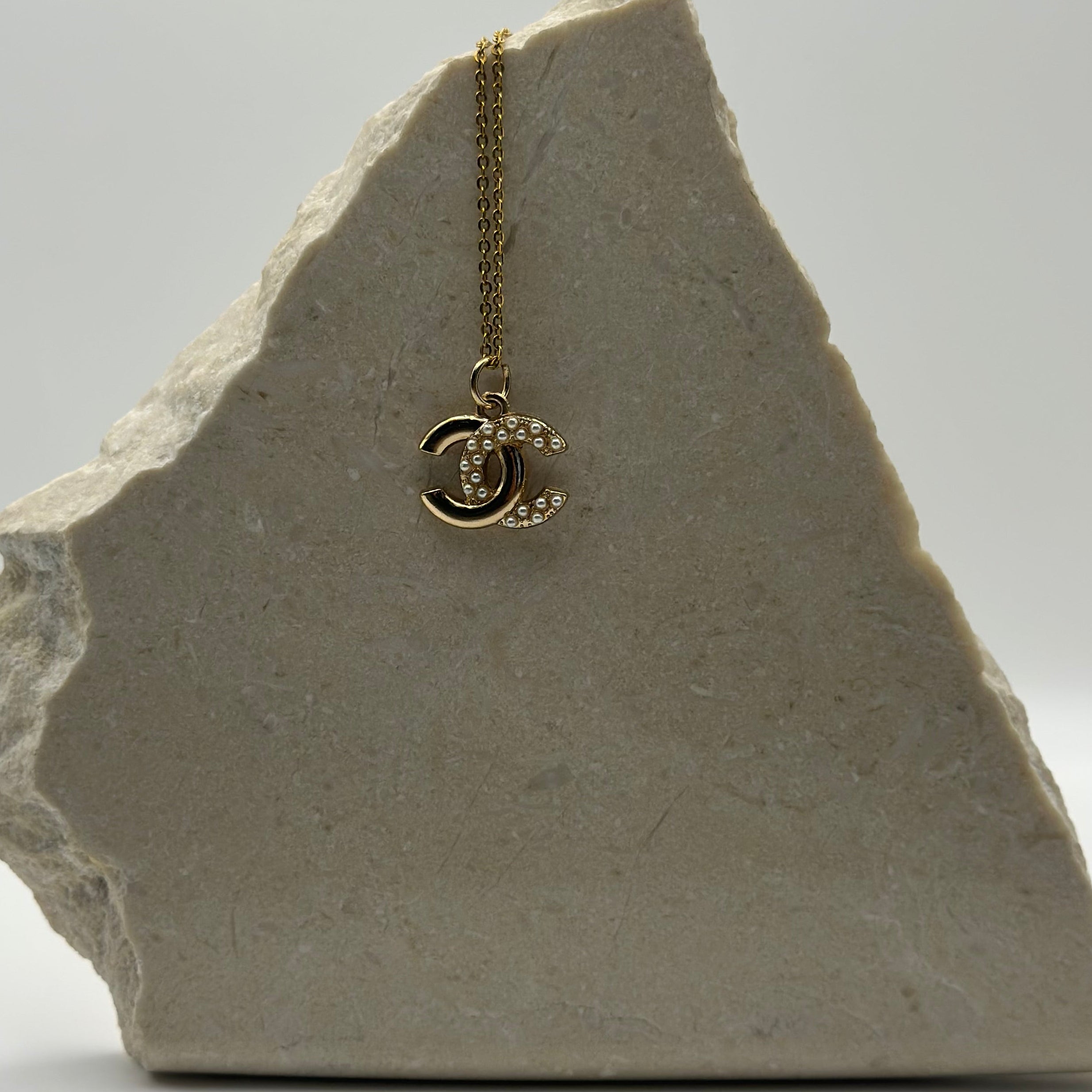 Chanel gold pearl bedel 20 mm