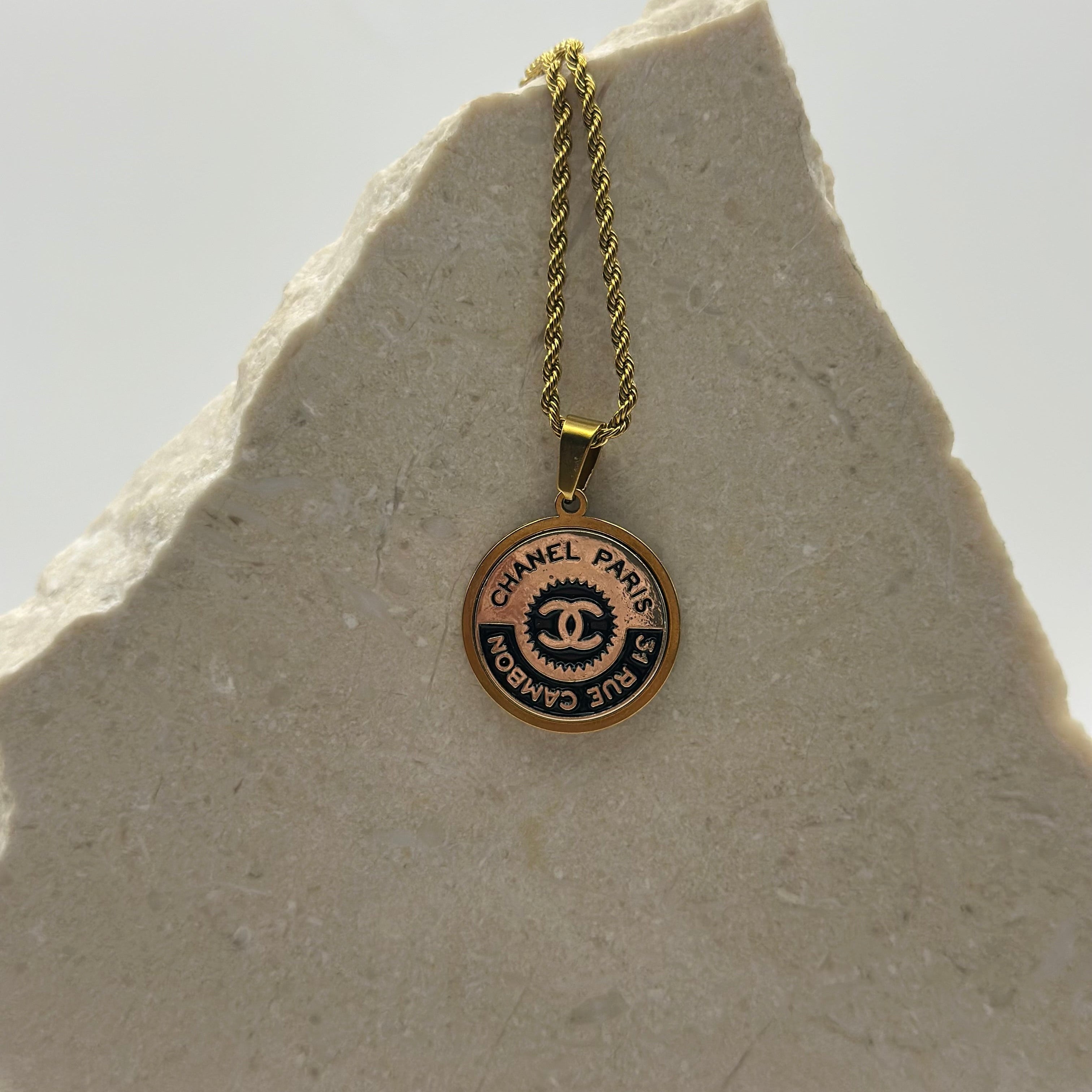 Chanel paris 20 mm